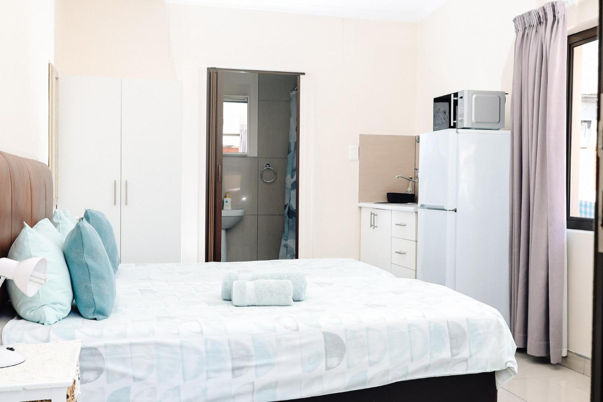 Emerald Bed&Breakfast Windhoek Bagian luar foto
